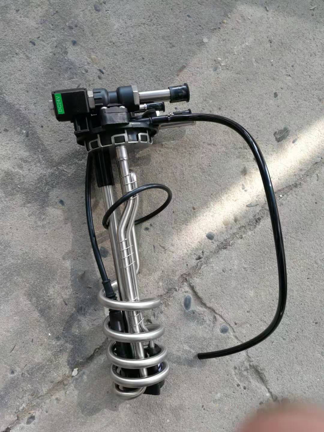 东风多利卡尿素液位传感器