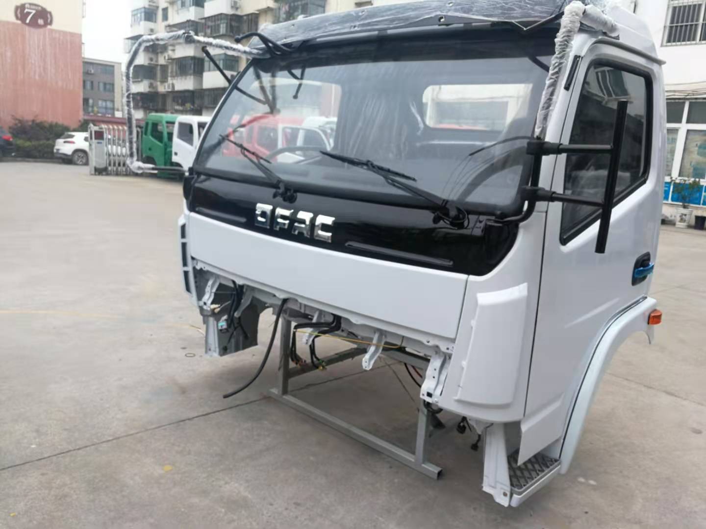 东风多利卡D7驾驶室总成