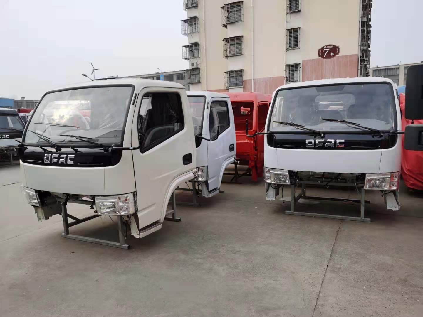 东风多利卡D6驾驶室厂家