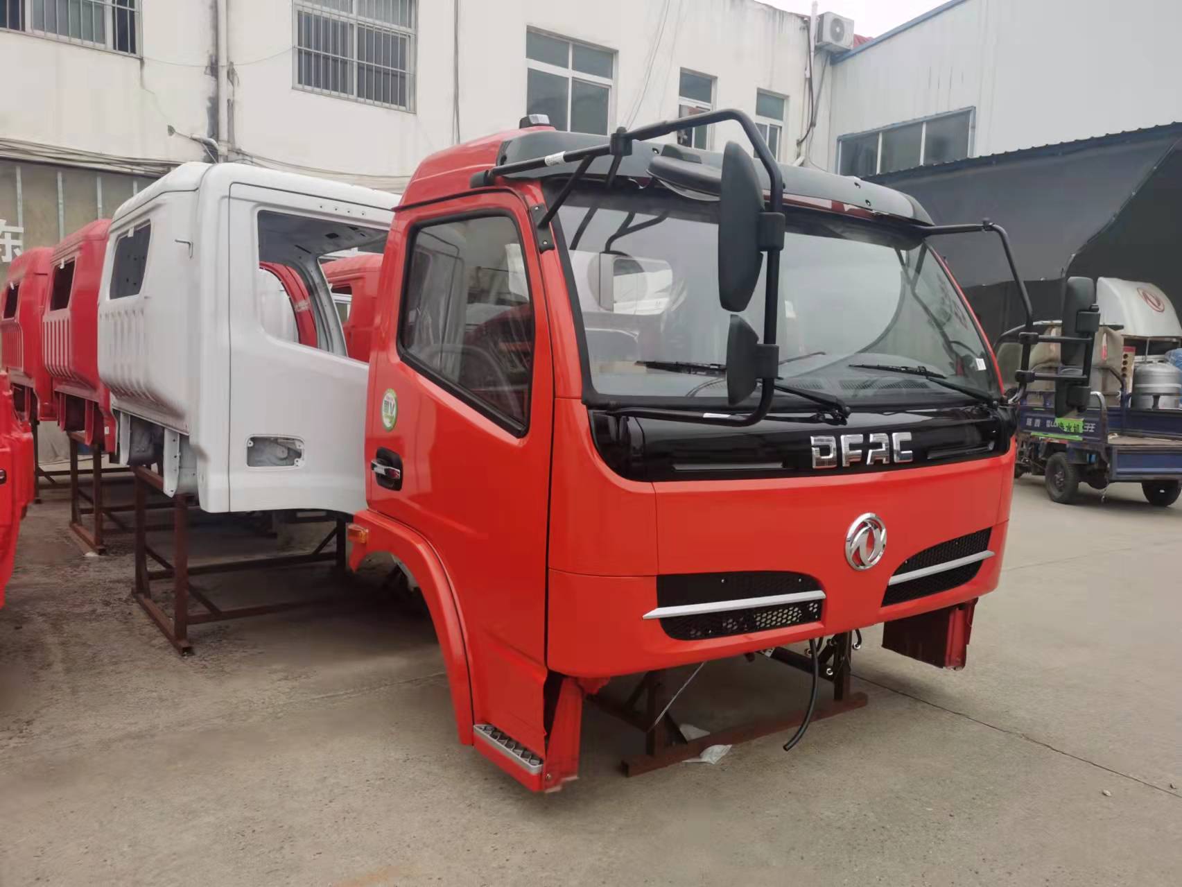 2017款东风福瑞卡驾驶室总成空壳配件