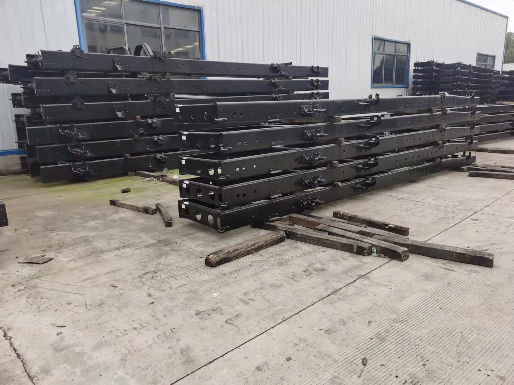 东风凯普特K8大梁专卖