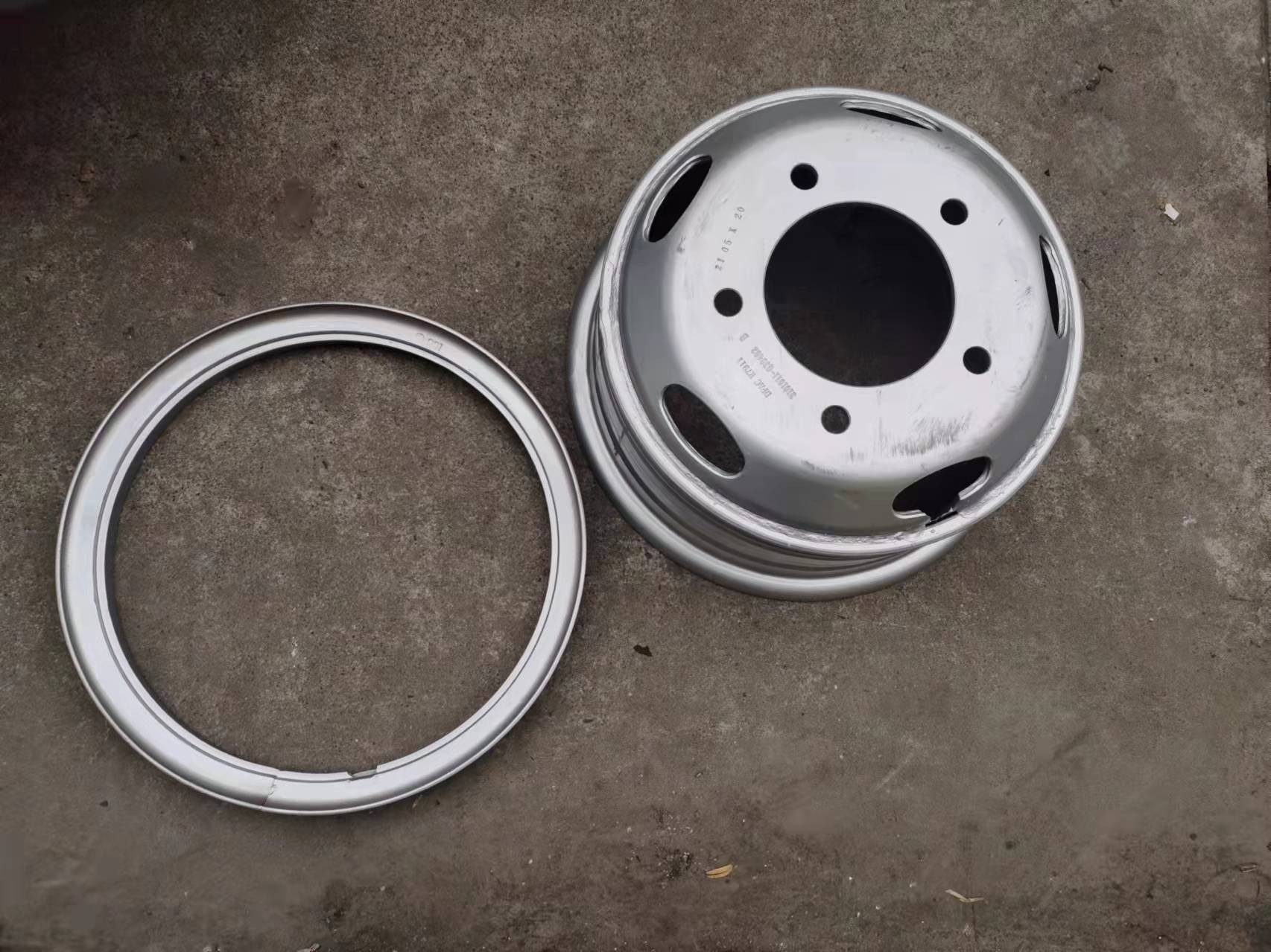 东风多利卡D5原厂轮胎钢圈专卖