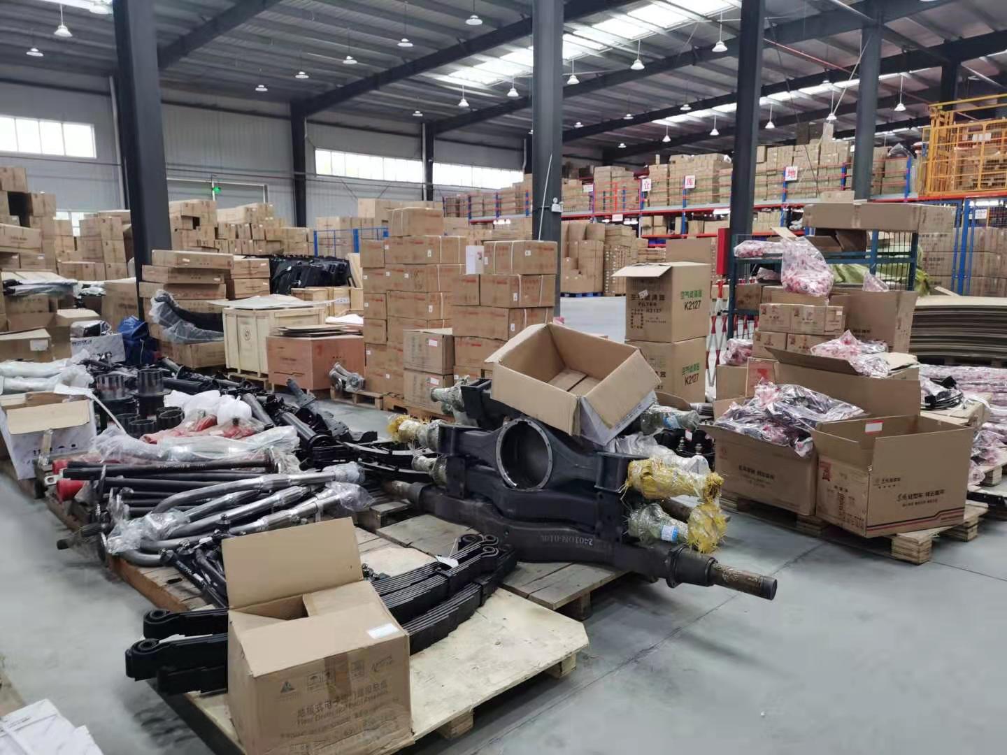 东风多利卡D6全车配件专卖