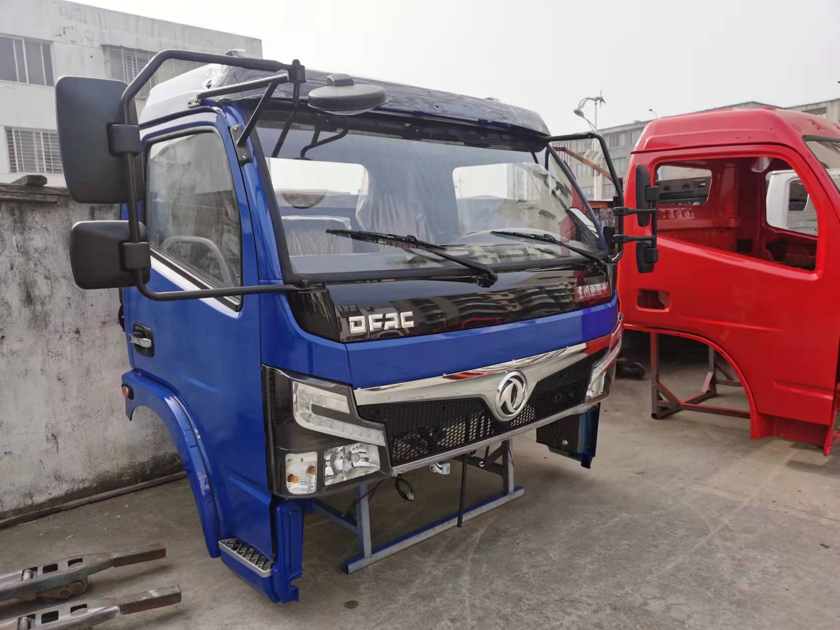 2020款东风福瑞卡驾驶室配件专卖