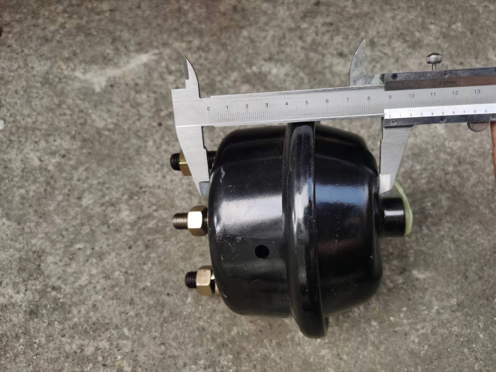 东风福瑞卡前刹车分泵气室销售