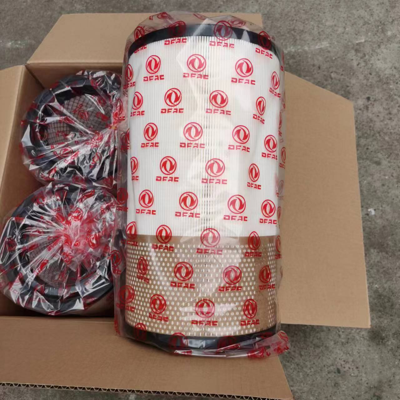 国六新款东风多利卡空气滤芯销售