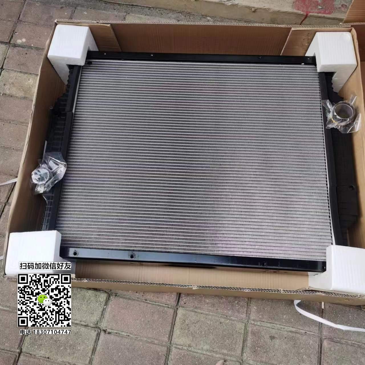 供应原厂东风多利卡D9水箱总成