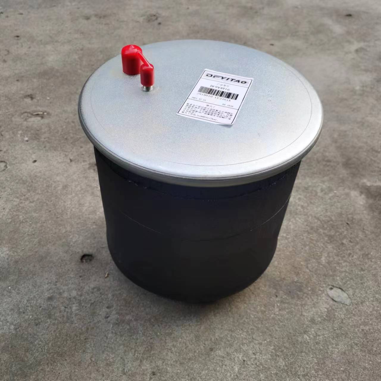 供应东风多利卡D9后气囊总成