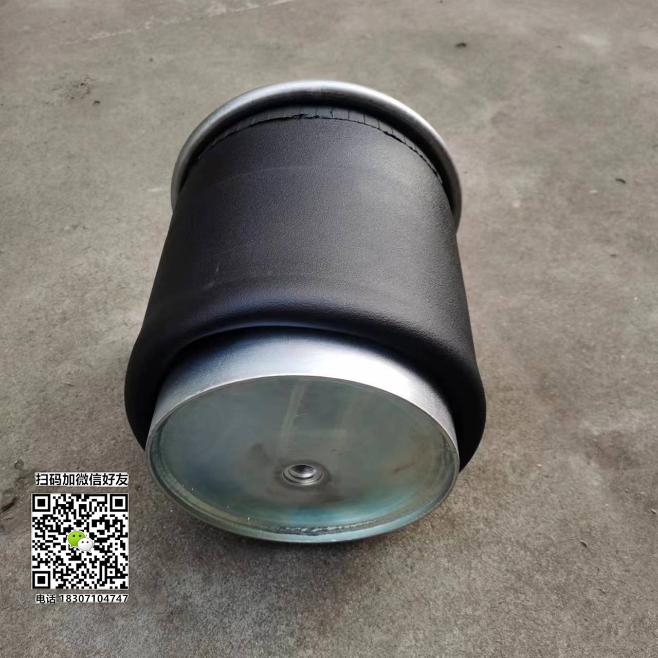 东风多利卡D9后气囊