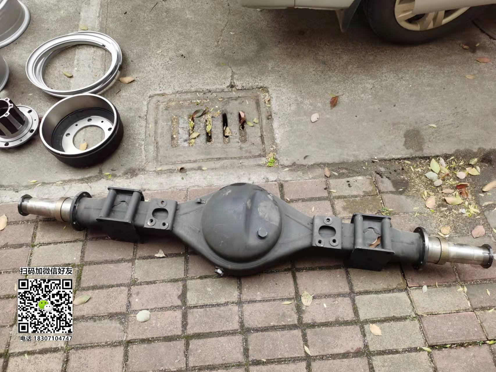 东风多利卡D6前后桥配件